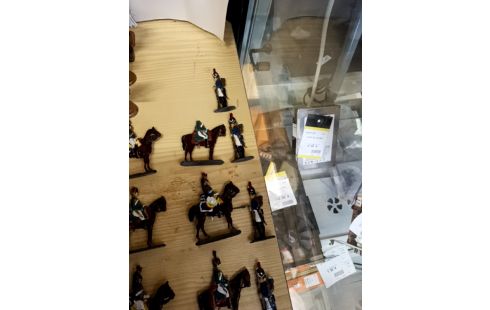 SOLDAT DE PLOMB MODÈLE PLAT