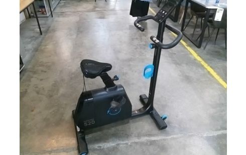 VELO D'APPARTEMENT DECATHLON CONNECTE DOMYOS EB 520