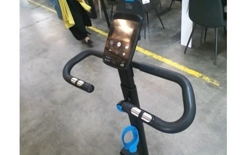 VELO D'APPARTEMENT DECATHLON CONNECTE DOMYOS EB 520