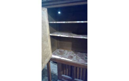 MEUBLE CABINET NEO GOTHIQUE