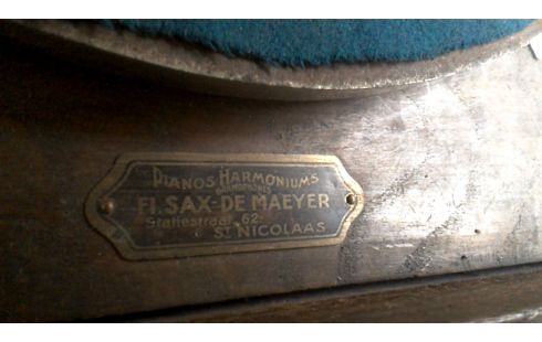 GRAMOFON ANTIK ZU RESTAURIEREN