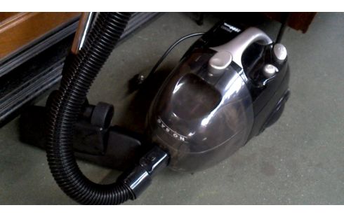 STOFZUIGER PRIMO 1400W ZONDER ZAK