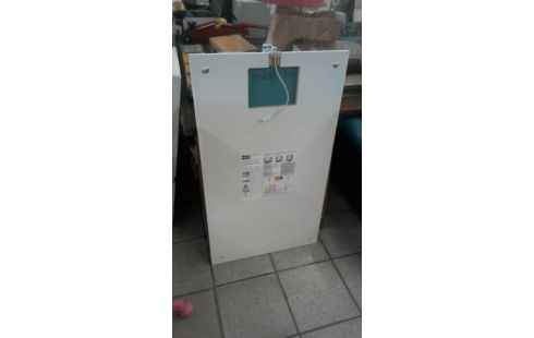 MIROIR DE SALLE DE BAINS + LUMIERE