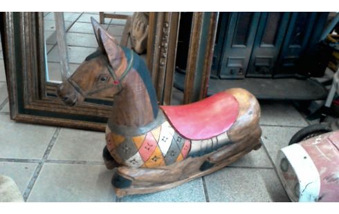 CHEVAL A BASCULE TANG ASIATIQUE BOIS MASSIF