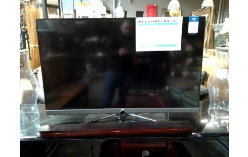 TELEVISEUR LCD LOEWE CONNECT 48 TELECOM GENERIQUE + STAND