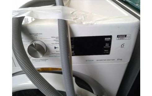 MACHINE A LAVER WHIRLPOOL