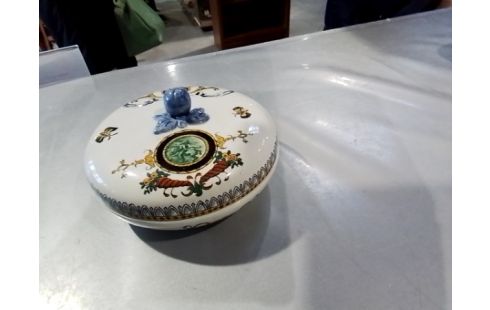 BOITE RENAISSANCE GIENS BLANCHE