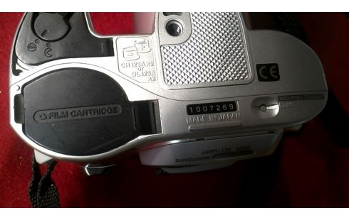 CÁMARA DE FOTOS OLYMPUS