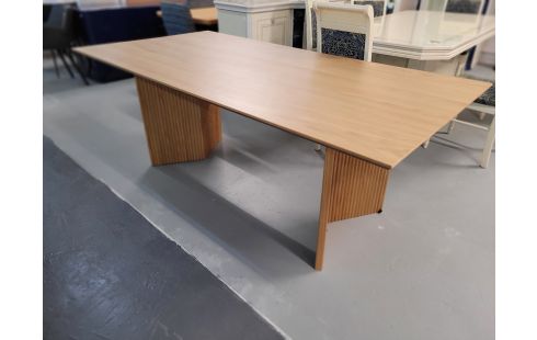 TABLE SALLE A MANGER JYSK