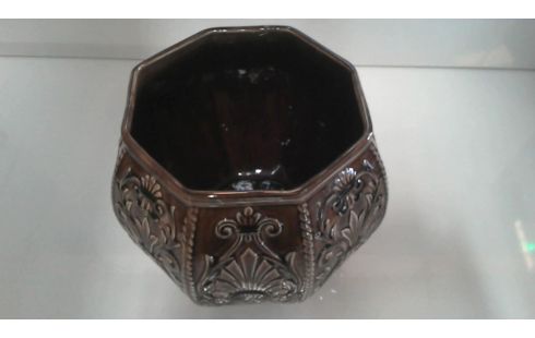 CACHE POT TRÈS  BEAU  MODÈLE