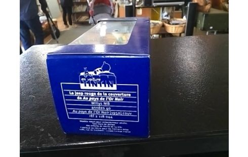 MINIATURE TINTIN LA JEEP ROUGE DE LA COUVERTURE DE AU PAYS DE L OR NOIR