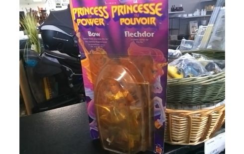 FIGURINE  LA PRINCESSE DU POUVOIR  FL