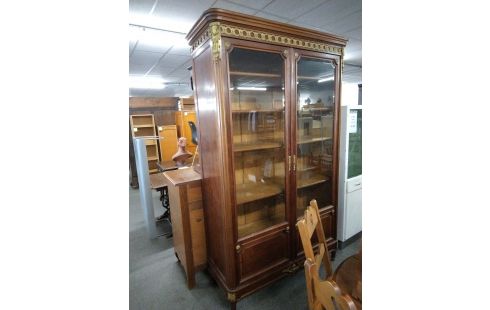 BIBLIOTHEQUE STYLE LOUIS XVI