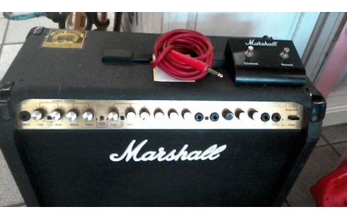 AMPLI GUITARE MARSHALL + PEDALE