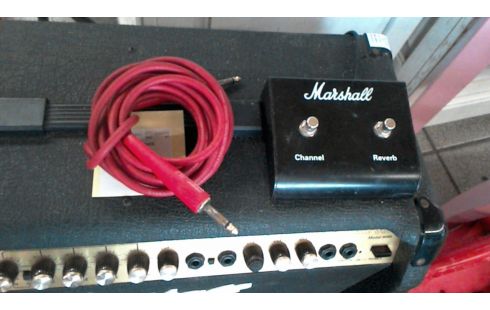 AMPLI GUITARE MARSHALL + PEDALE