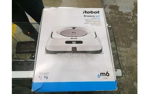 ROBOT LAVEUR DE SOLS