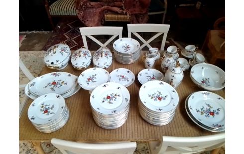 SERVICE DE TABLE LIMOGES UNIQUE 87 PIECES