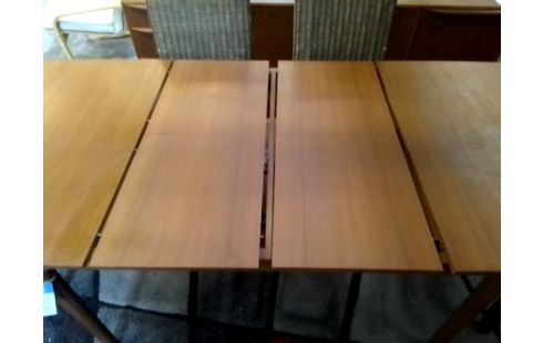 TABLE SCANDINAVE MACINTOCH 2 ALLONGES PORTEFEUILLE