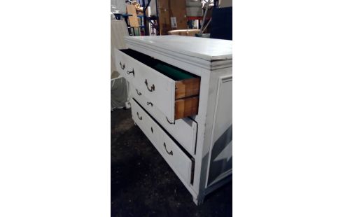 COMMODE PATINEE BLANCHE