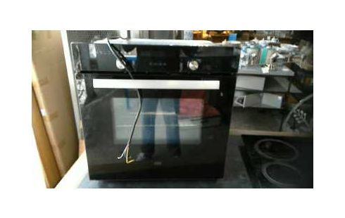 FOUR ENCASTRABLE COOKE ET LEWIS