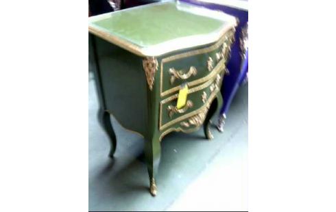 MEUBLE D'APPOINT L UNITE 2 TIROIRS DIVERS COULEUR FORME BAROQUE STYLE