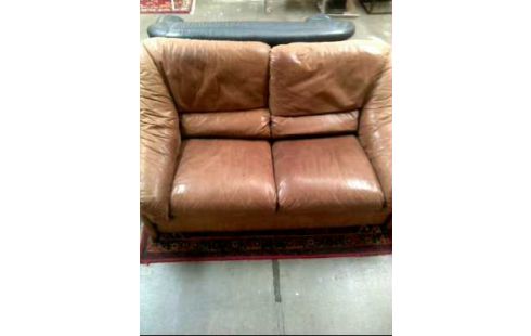 SOFA LEDEROPTIK BRAUN 2-SITZER