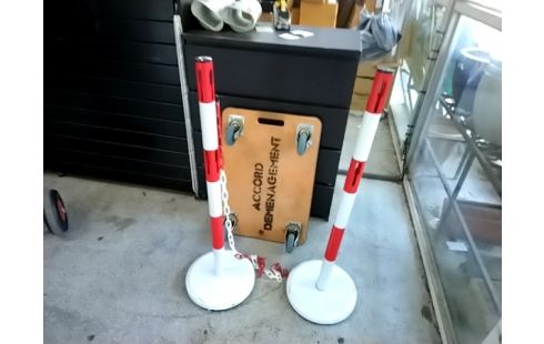 BARRIERE EXTENSIBLE .