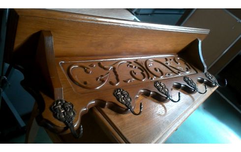 PORTE MANTEAU CHENE BRETON