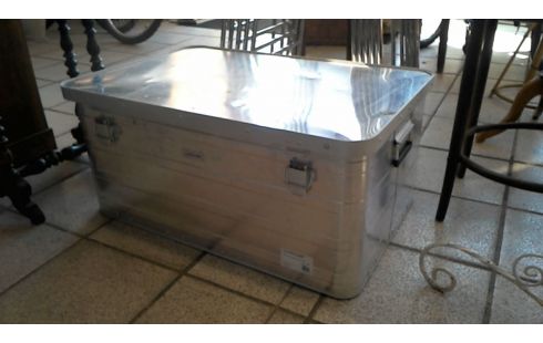 MALLE CANTINE METALLIQUE ACCU-CASE