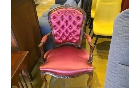 FAUTEUIL STYLE LOUIS XV