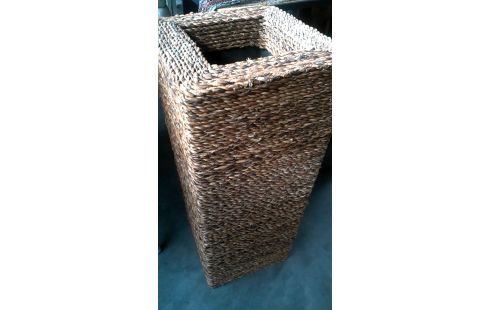 VASE TRESSE ROTIN