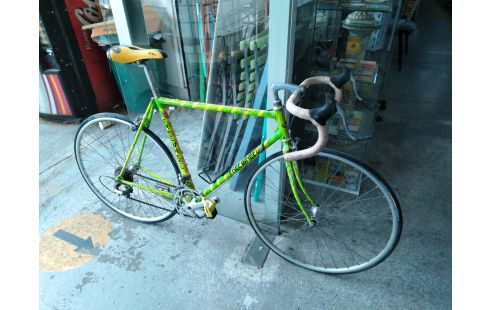 VELO DE COURSE FREEWHEEL