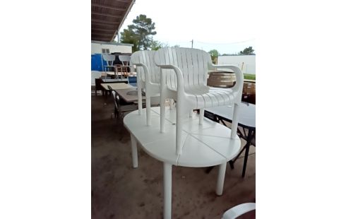 TABLE DE JARDIN +2 FAUTEUILS DANGARI PIERRE PAULIN