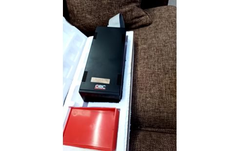 ORDINATEUR ORIC ATMOS 48K + CARTON POLYSTIRENE