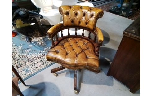 FAUTEUIL DE BUREAU CHESTERFIELD MARRON CLAIR