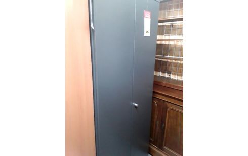 ARMOIRE DE BUREAU METALLIQUE GRISE 2P + CLE .