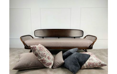 CANAPE SPLENDIDE ET EXTRÊMEMENT RARE DAYBED MODELL 355 PAR LUCIAN ERCOLANI POUR ERCOL. ANGLETERRE VERS 1960