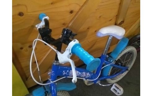 VELO ENFANT REINE DES NEIGES