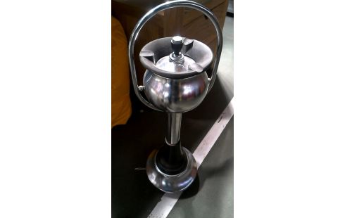 CENICERO AÑADA CROMO BAQUELITA