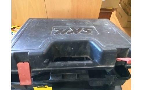 PERCEUSE A PERCUSSION SKIL 710W