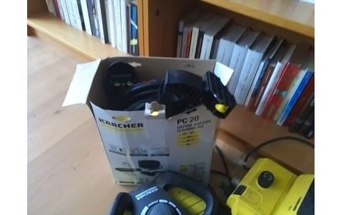 KARCHER 500 AVEC ACCESSOIRES