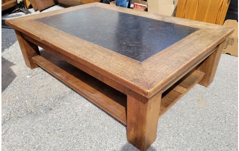 TABLE BASSE EN PIERRE BLEUE