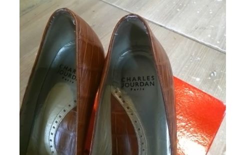 CHAUSSURES CHARLES JOURDAN