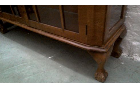 VITRINE ENGLISCH ANTIK MAHAGONI-PYRAMIDE