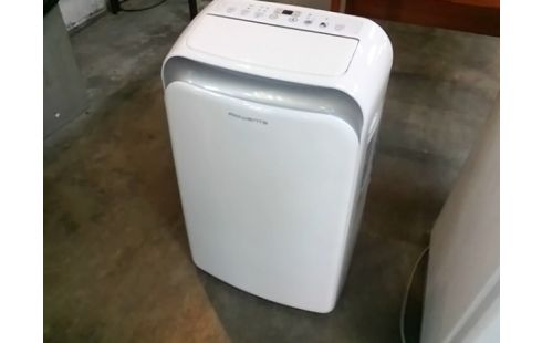 CLIMATISEUR MOBILE ROWENTA + ACCESSOIRES ETAT NEUF