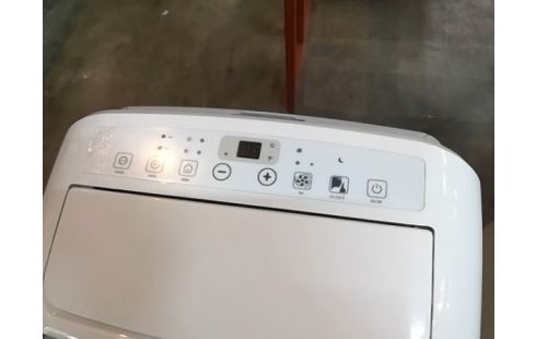 CLIMATISEUR MOBILE ROWENTA + ACCESSOIRES ETAT NEUF