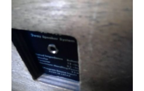 ENCEINTE VINTAGE LA PAIRE AKAI SW130