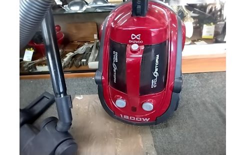 ASPIRATEUR CYCLOSTORM