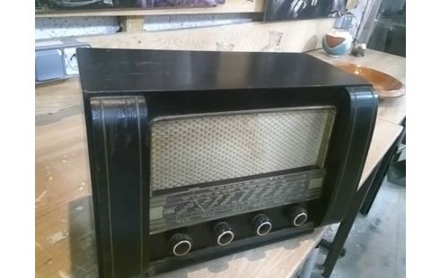 RADIO ANNEES 40 CABLE A CHANGER