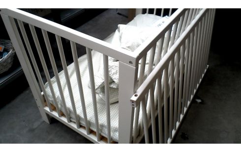 KINDERBED WIT HOUT GULLIVER